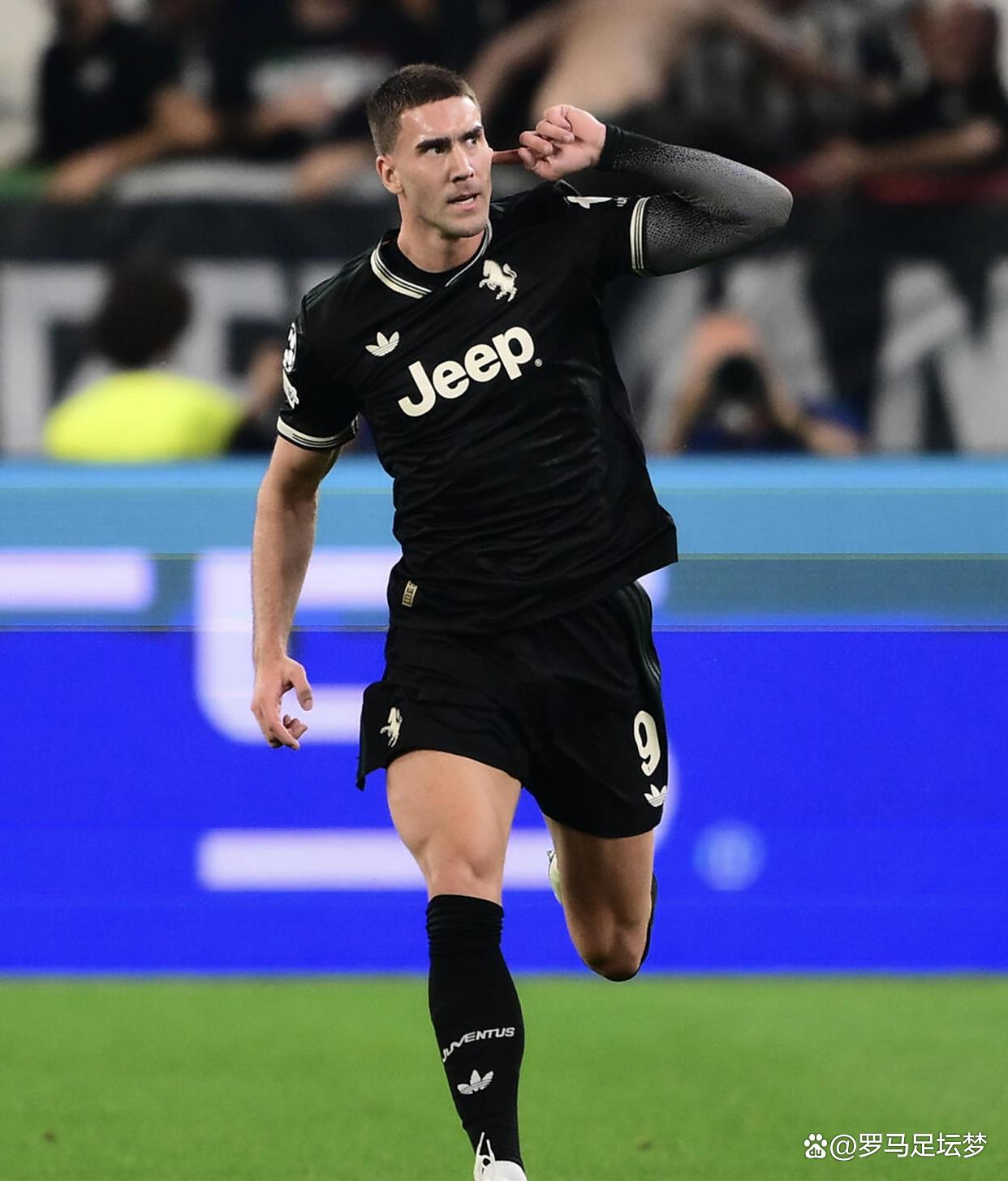 风云突变！多特蒙德关键时刻内部沟通，意大利杯版图或变，赛场秩序良好，细节决定成败的简单介绍-lol官方比赛直播