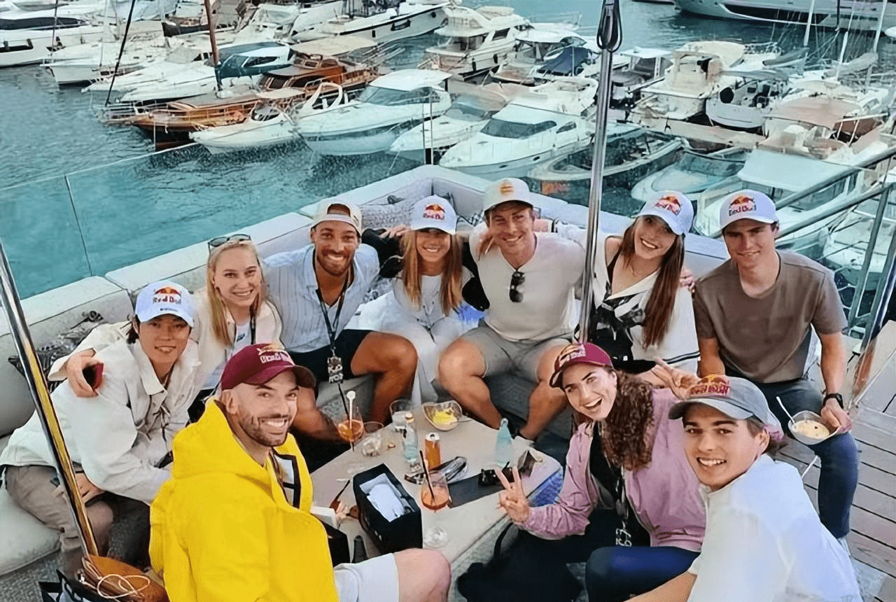 摩纳哥训练开放日;国际比赛日防线松动引欢呼;意大利杯在即;球探报告显示潜力(中国摩纳哥建交30周年)-lol全球总决赛赛程战队