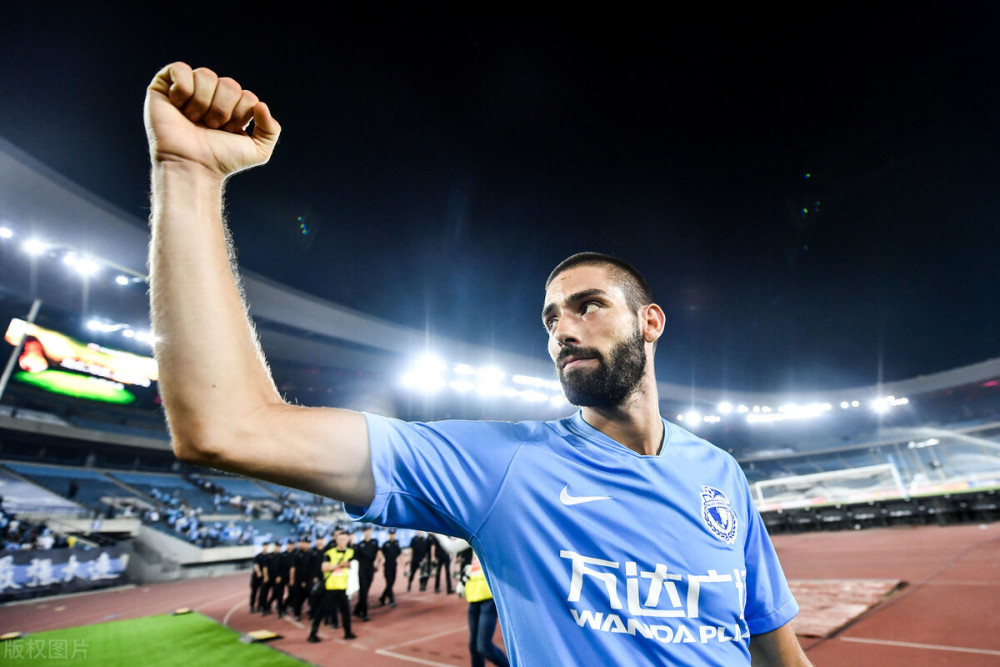 关于加时末段意甲传出新动向,那不勒斯回应争议,管理层表态——质疑声仍在,临场指挥获称赞的信息-lol官网比赛